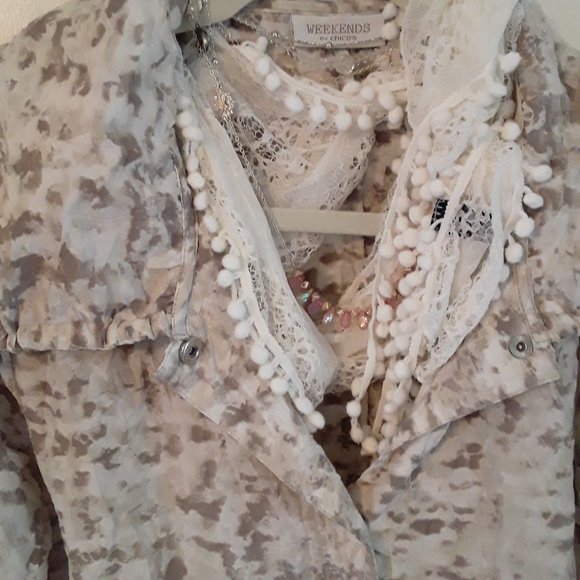Chico's Beige & White Splatter Jkt Sz. 2 Not Worn! - Picture 2 of 8